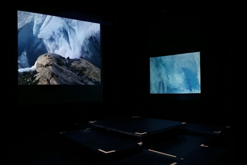 Bilde fra videoinstallasjonen Drage. Foto: Hanna Mjølsnes